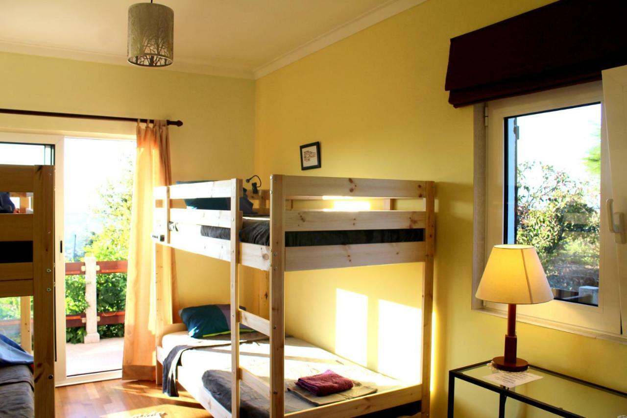 Casa Gwendoline - Albergue / Hostel / Al - Caminho Da Costa فيلا نوفا دي سيرفيرا المظهر الخارجي الصورة